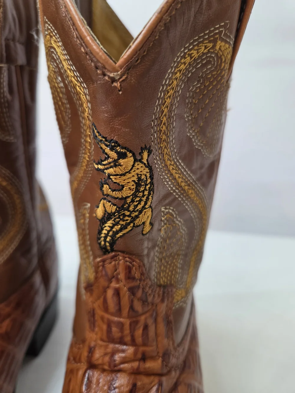 Kids Potrillo Salvaje Cowboy Boots • Brown Exotic Leather • Size 10